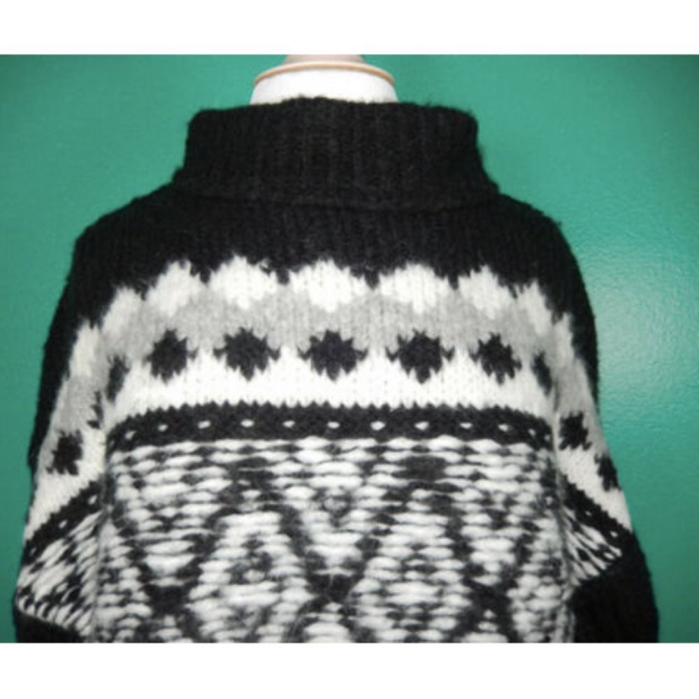 Free People Alpine Black White Mock Neck Cropped Sweater - Picture 5 of 7